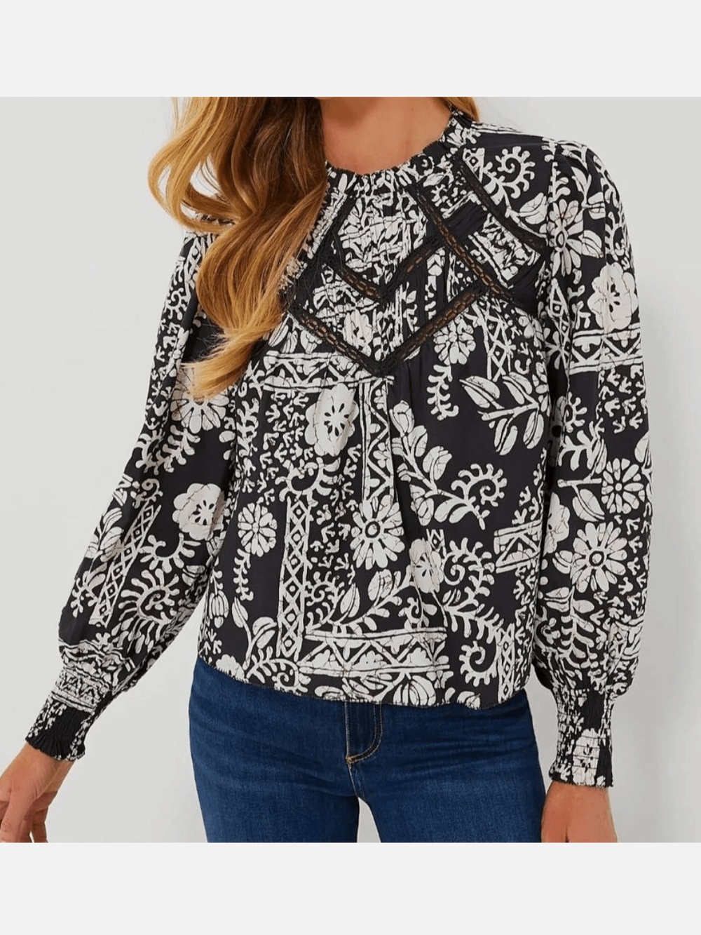 NWT Love the Label Brighton Top in Amaya print beige black XS